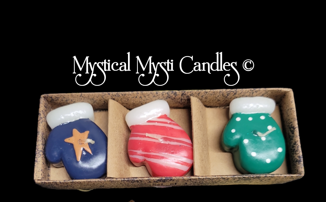 Christmas Mittens~ Floating Tealight Candles 3 Pack